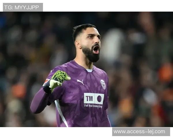 足总杯惊现冷门皇马与利物浦激战成平局引发全场热议